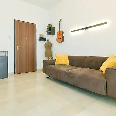 Fabula - Studio&private Bed & Breakfast Bologna