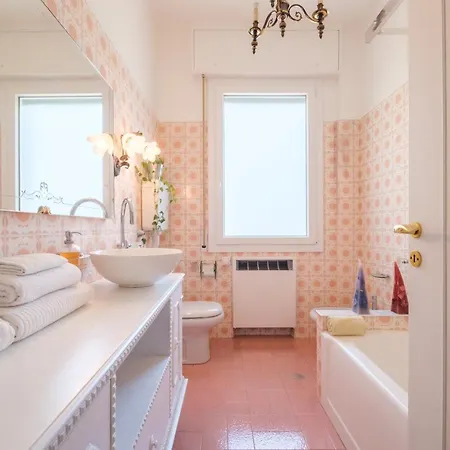 Fabula 3 With Private Bathroom * Bolonha