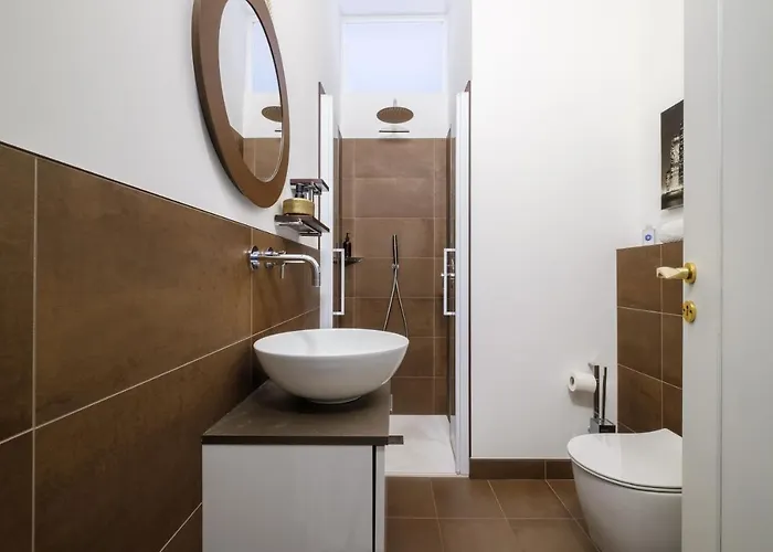 Bed and Breakfast Fabula 3 With Private Bathroom Μπολόνια