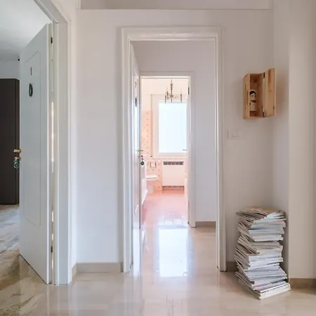 Fabula 3 With Private Bathroom Bolonia