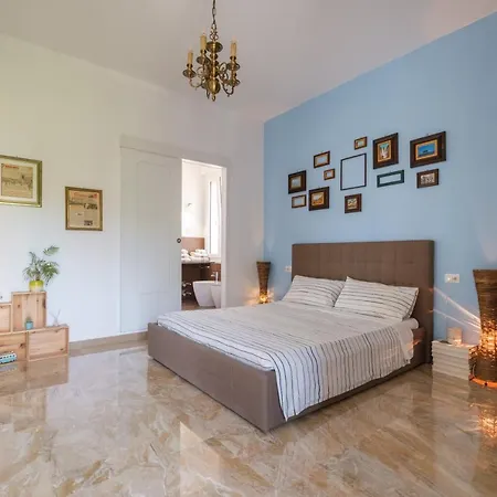 Fabula 3 With Private Bathroom בולוניה