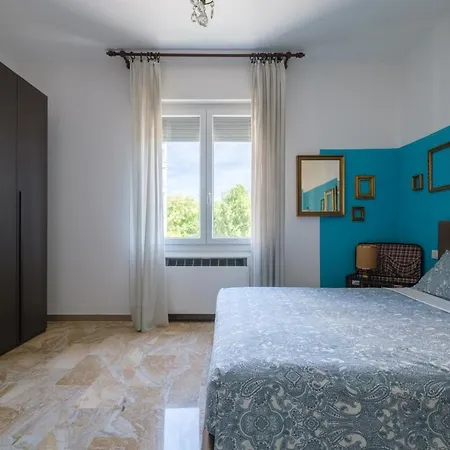 Fabula 3 With Private Bathroom Bed & Breakfast