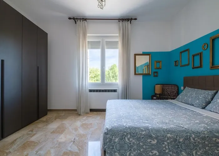 Fabula 3 With Private Bathroom Bed & Breakfast